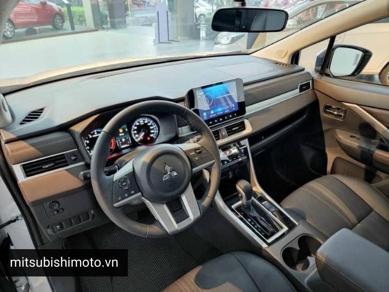 Ưu điểm của các loại xe ô tô Mitsubishi 7 chỗ trên thị trường 10 nội thất xe ô tô mitsubishi xpander