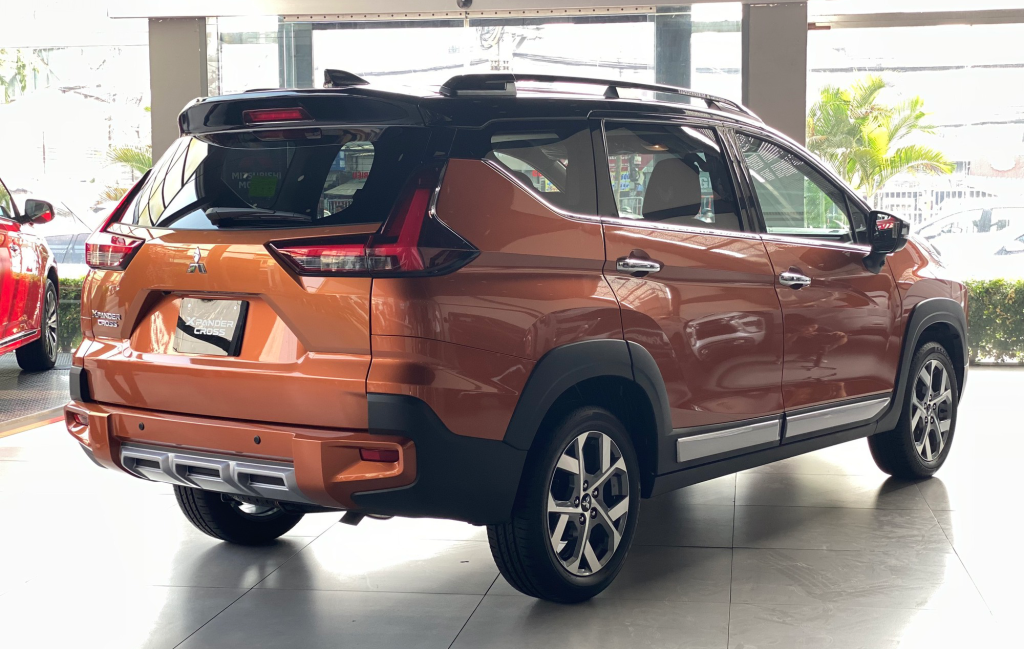 Đánh Giá Mitsubishi Xpander Cross 2023 23 Hình ảnh đuôi Xe Xpander Cross 2023 - Copy