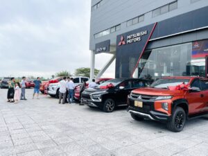 Bàn Giao Lô Xe Mitsubishi Về Tay Khách Hàng Tại Hà Tĩnh