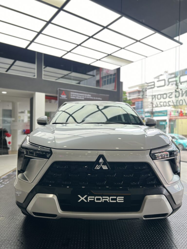 Nên chọn Mitsubishi Xforce hay Huyndai Creta #1 17 Mitsubishi Xforce 2024 là mẫu xe đa dụng, sang trọng, nội thất bắt mắt